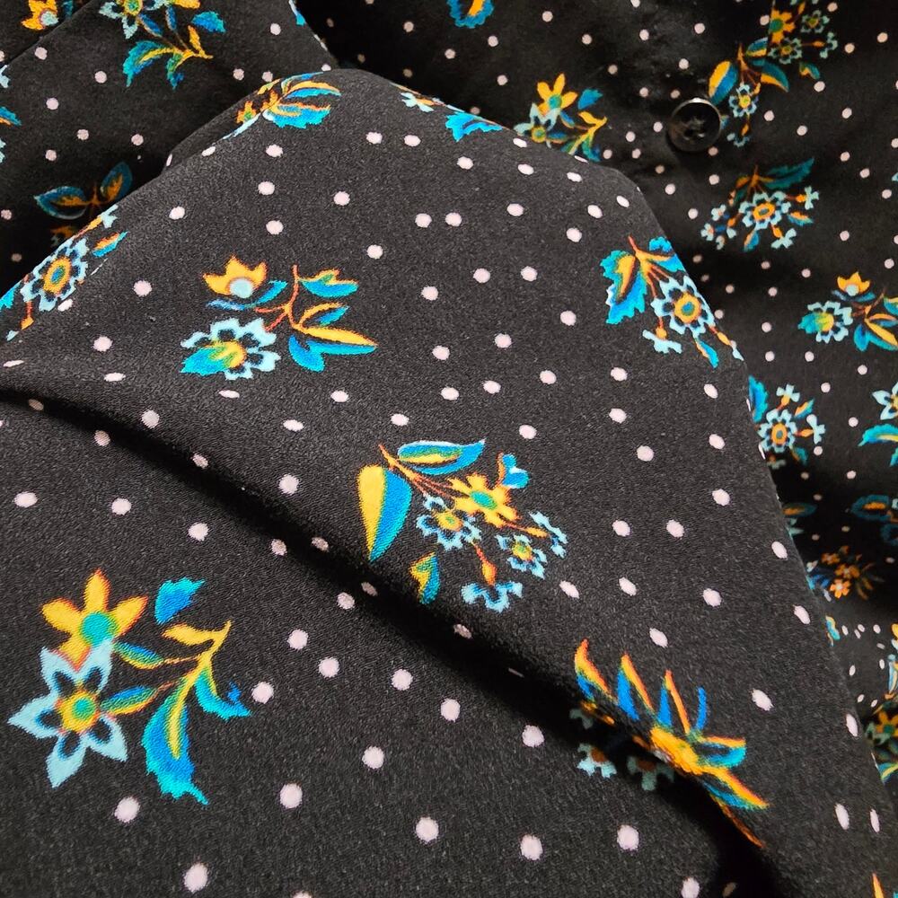 Cabi adorable black ditsy floral sleevless collared button down top small - Picture 8 of 10